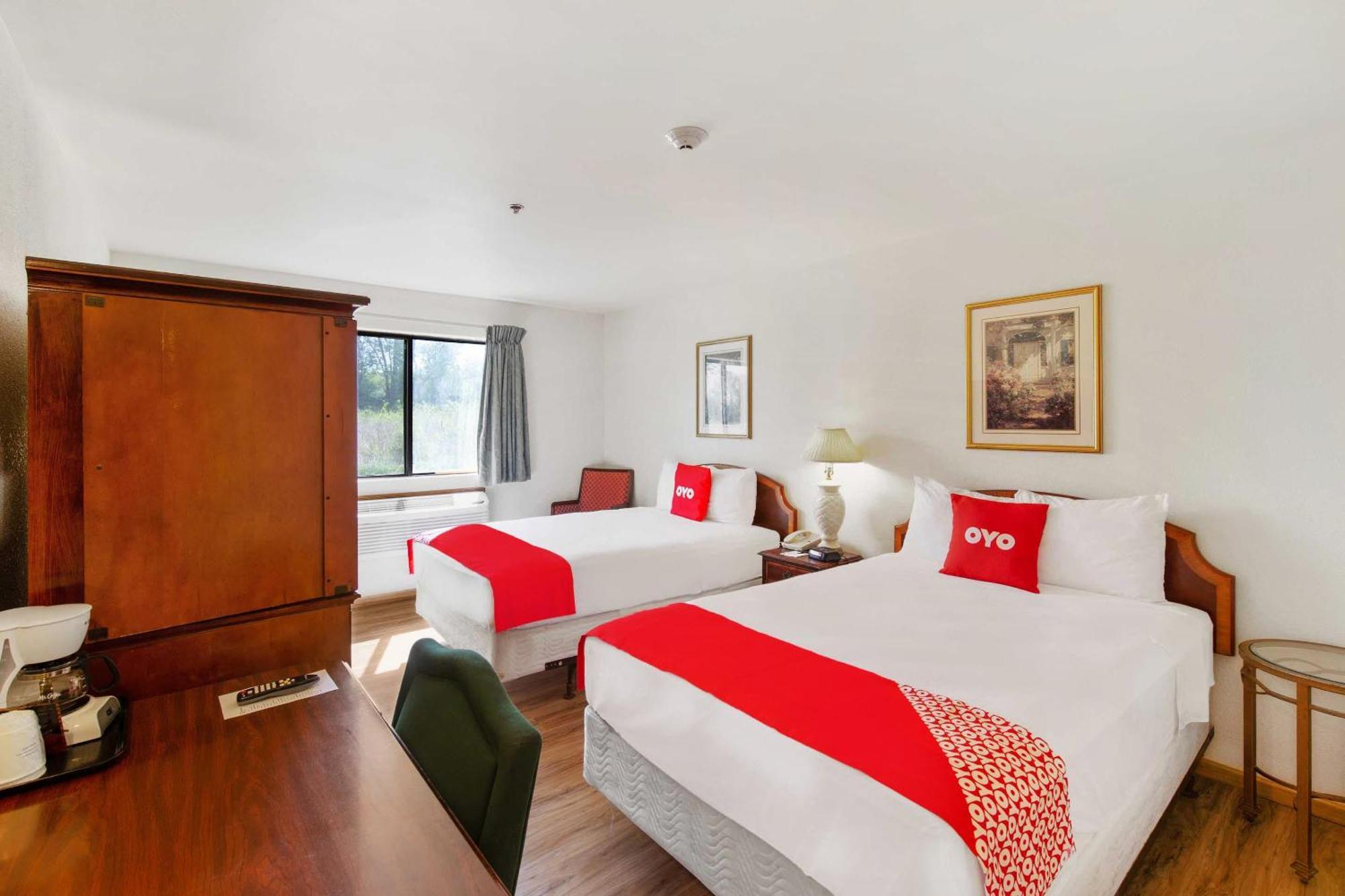 Oyo Hotel Portage I-94 Экстерьер фото