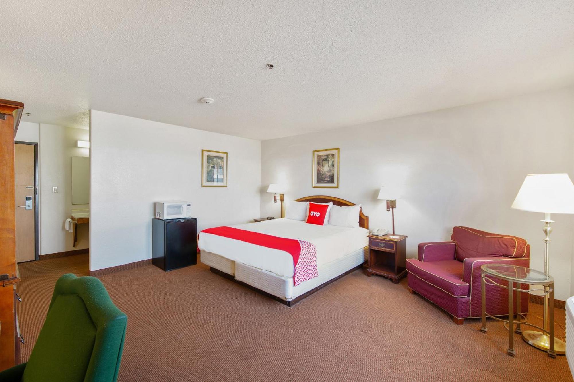 Oyo Hotel Portage I-94 Экстерьер фото